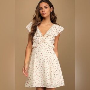 NWT Lulus | Women’s Cream Floral Embroidered V-neck Ruffle Collar Mini Dress, XS